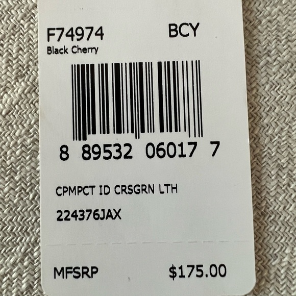 Coach Compact ID CrossGrain Leather Wallet - Picture 12 of 14